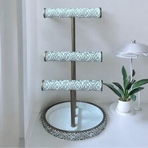 Elegant Jewelry Stand with Floral Design